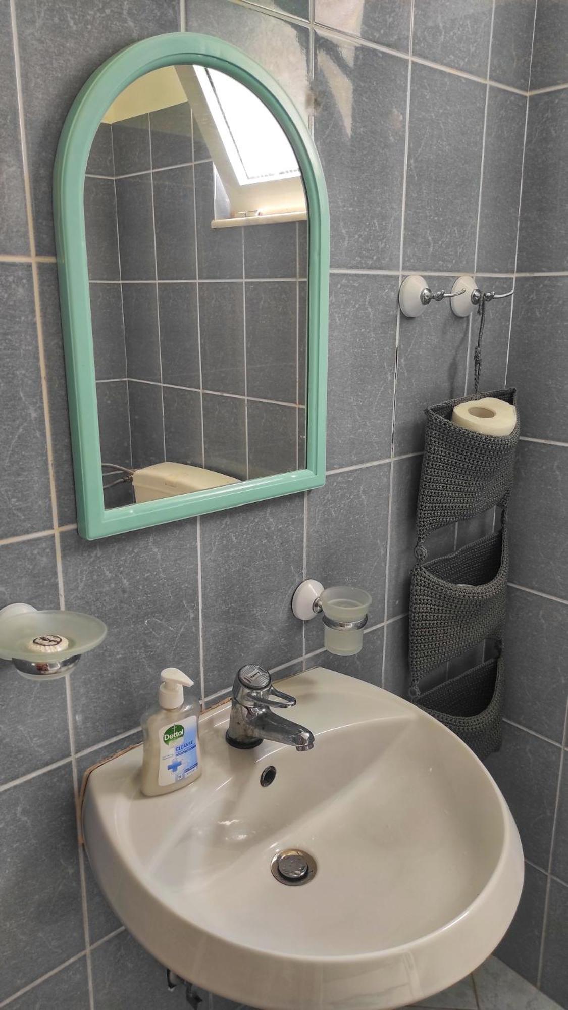 Q Bay Apartments Qeparo Room photo
